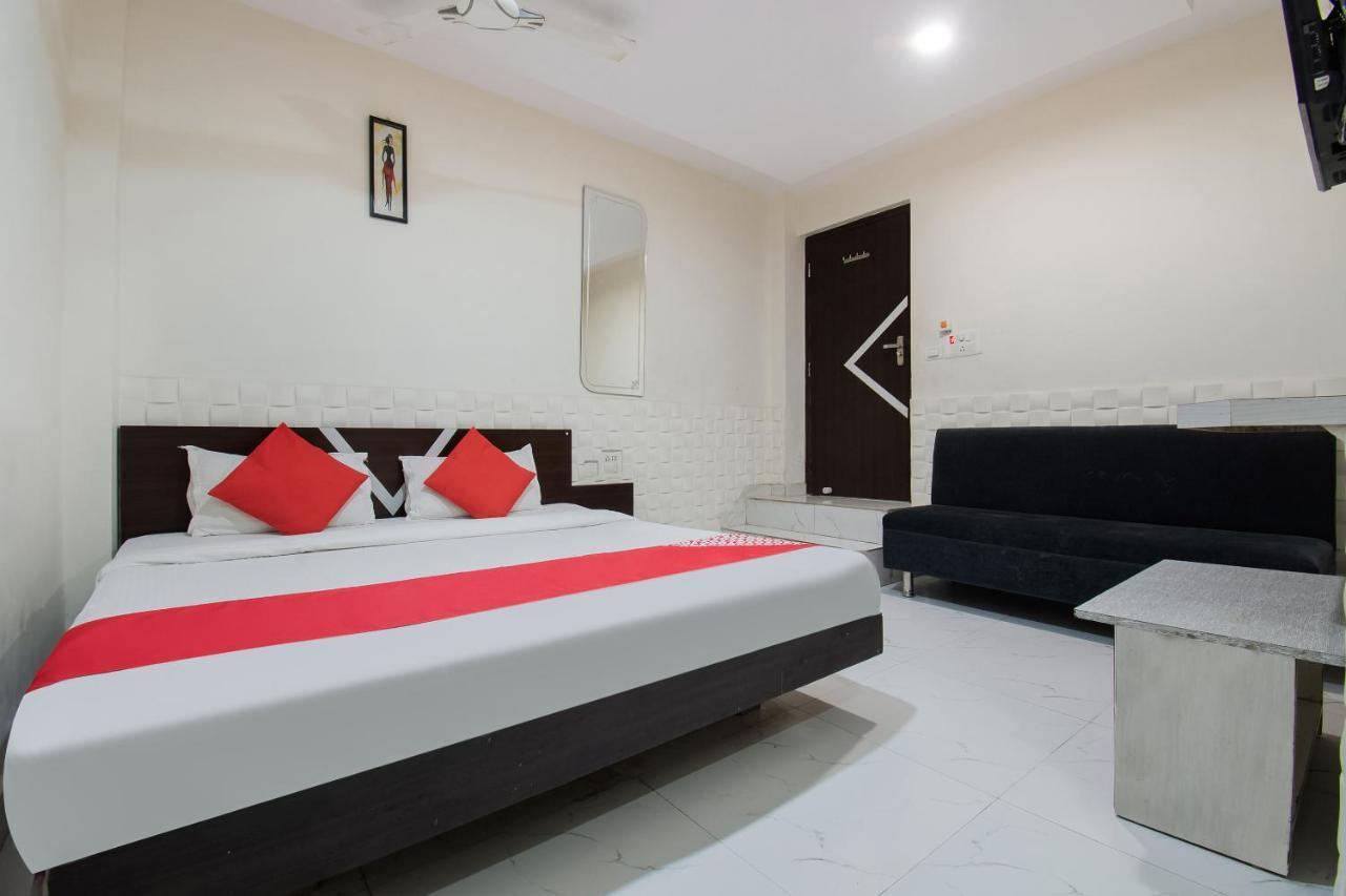 Oyo 44287 Hotel Aarav Plaza Muzaffarpur Eksteriør bilde